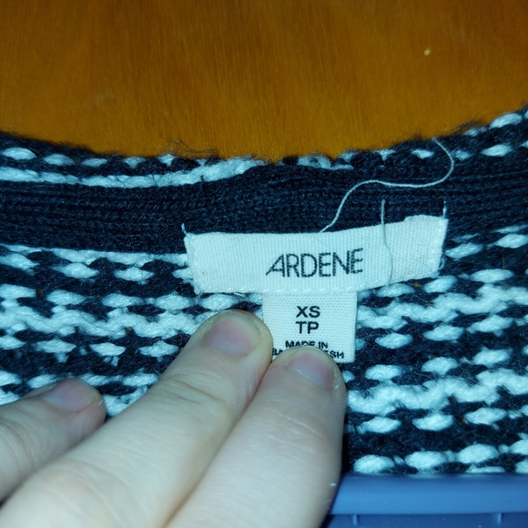 Xs ardene - Picture 2 of 3